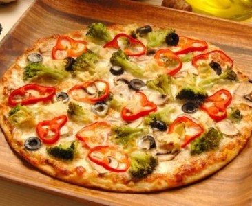Thin-based pizza